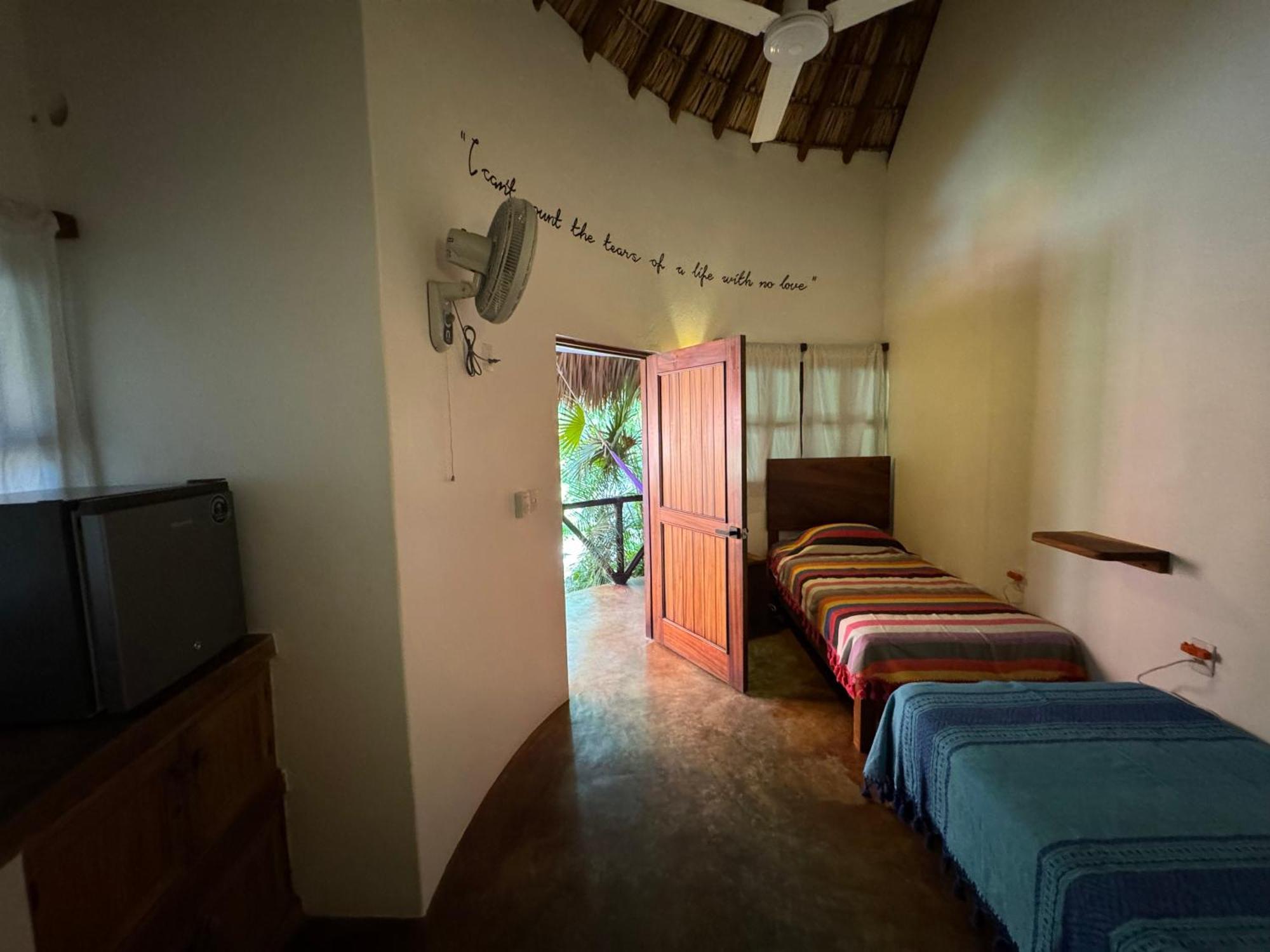One Love Hostal Puerto Escondido エクステリア 写真