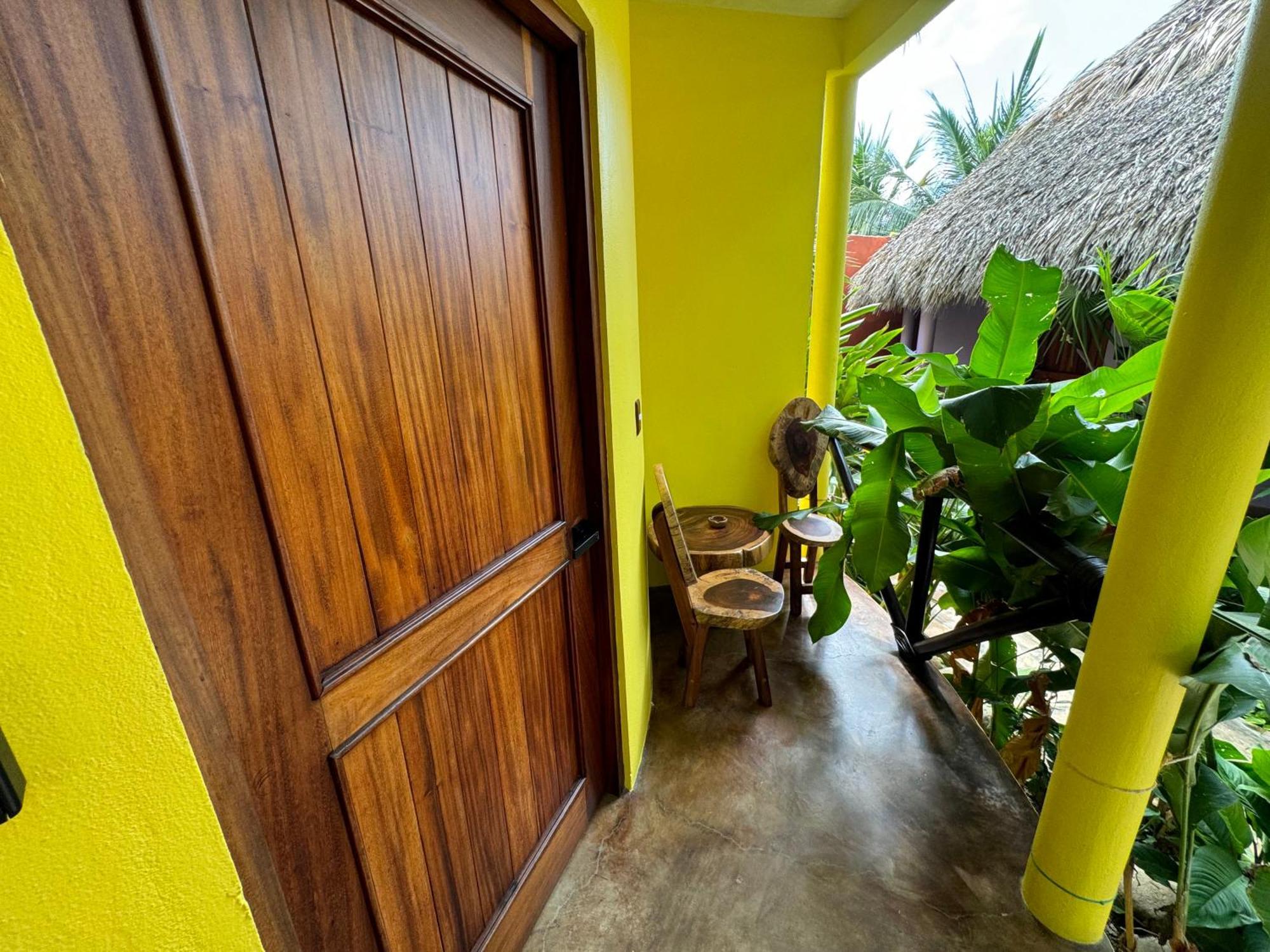 One Love Hostal Puerto Escondido エクステリア 写真